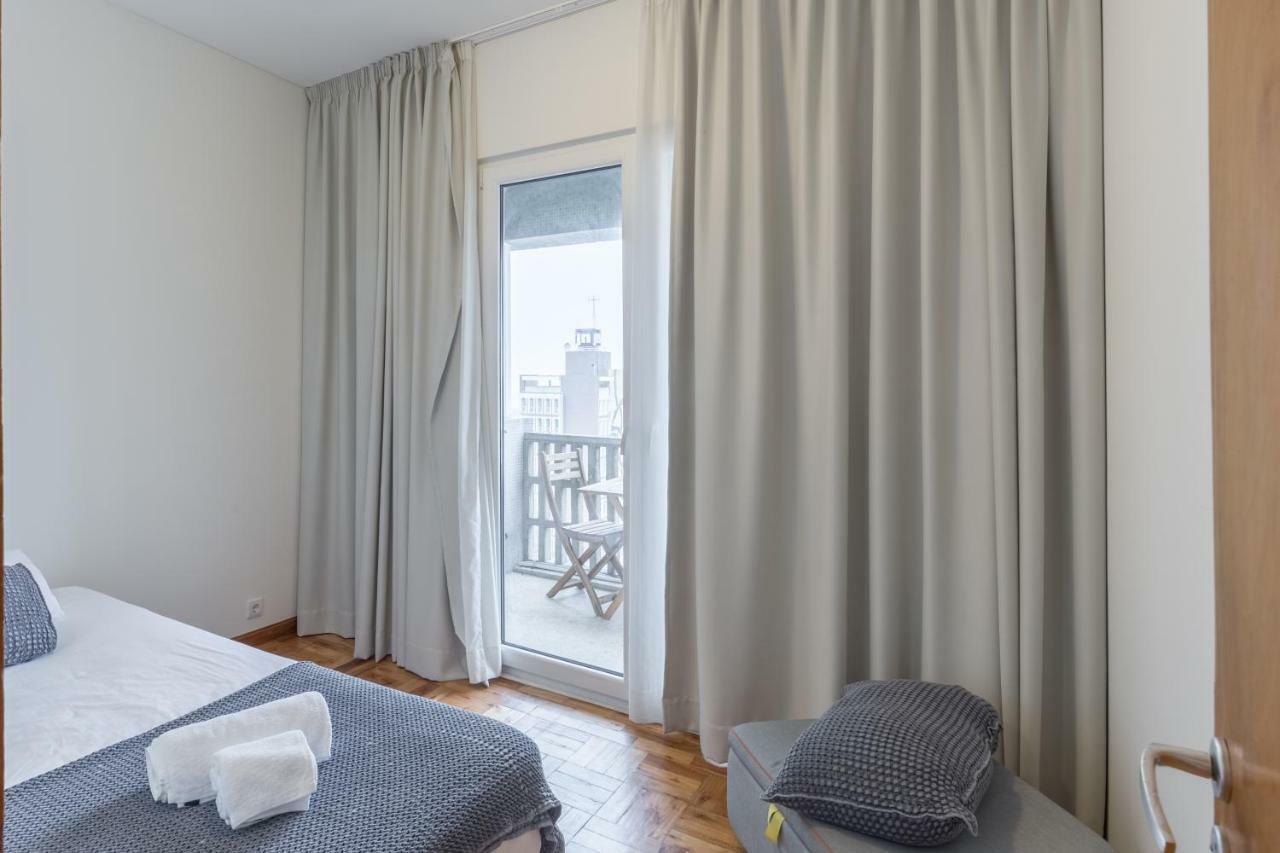 Best - Trindade Tower Porto Exterior photo